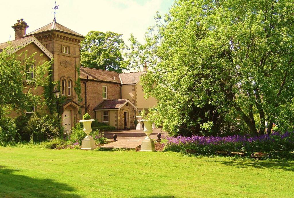 Nent Hall Country House Hotel Уиндермер Екстериор снимка